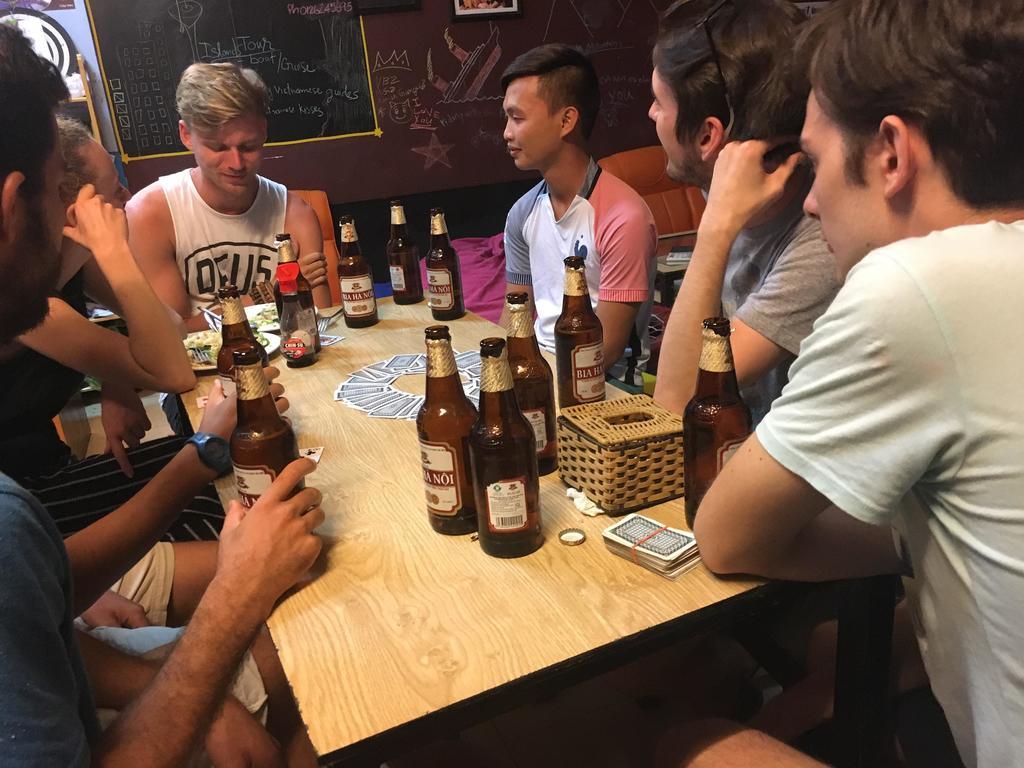 Halong Happy Hostel (Adults Only) Ha Long Buitenkant foto